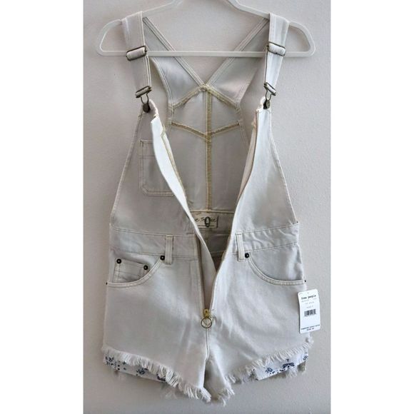 Free People OB1084393 Women's Sz 0 US XS Off-White Sunkissed Shortalls $108 - Picture 3 of 9